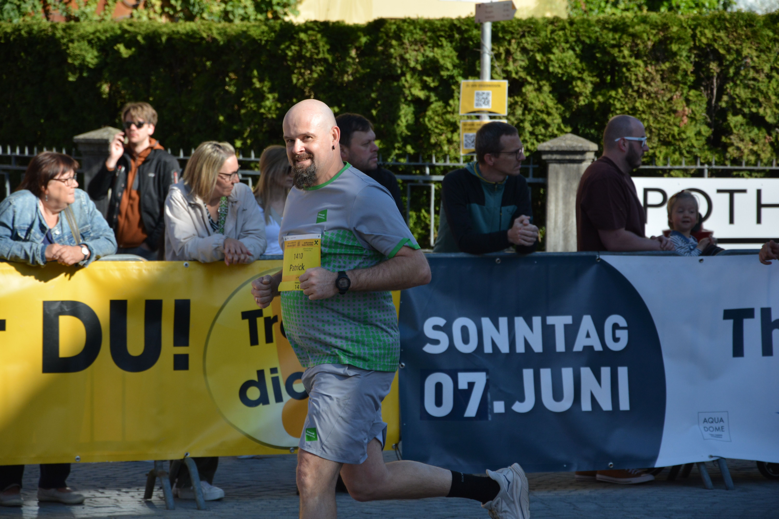 Gemeinsam unterwegs bei Bludenz läuft9